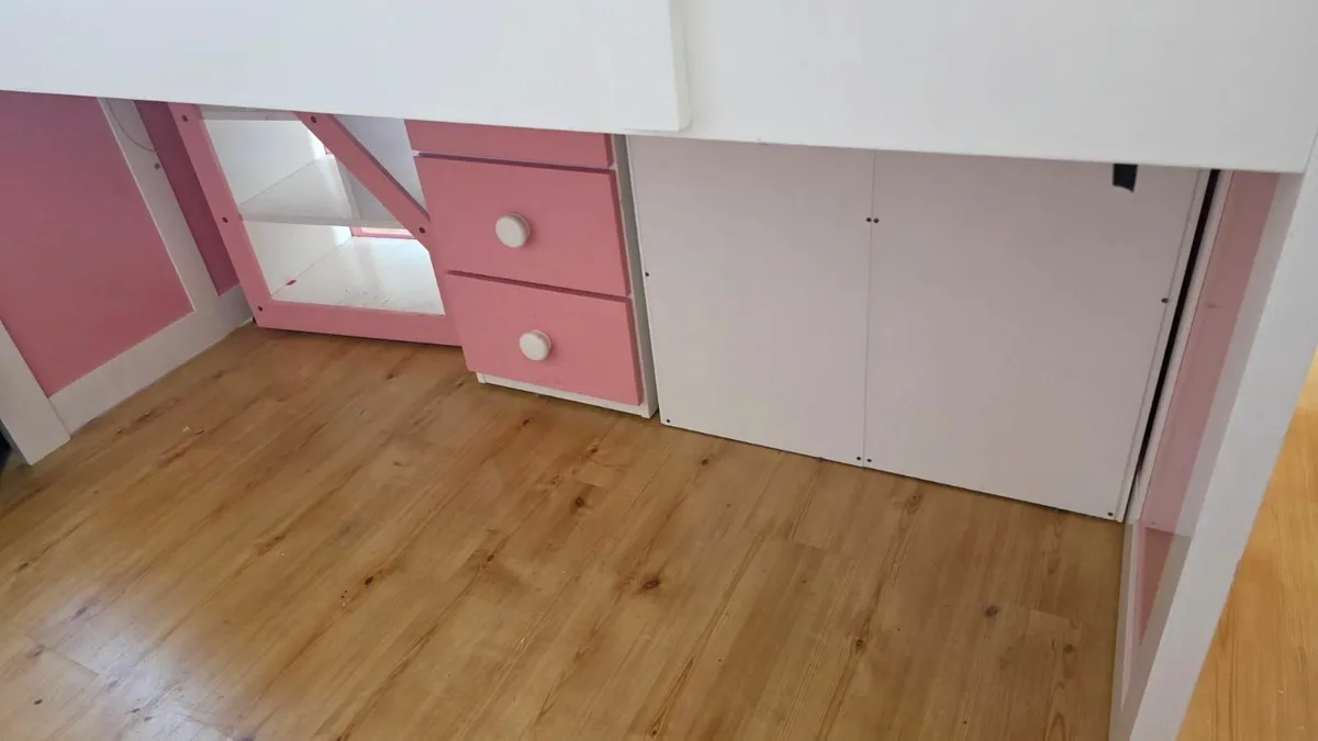 Mid sleeper bed - Image 2