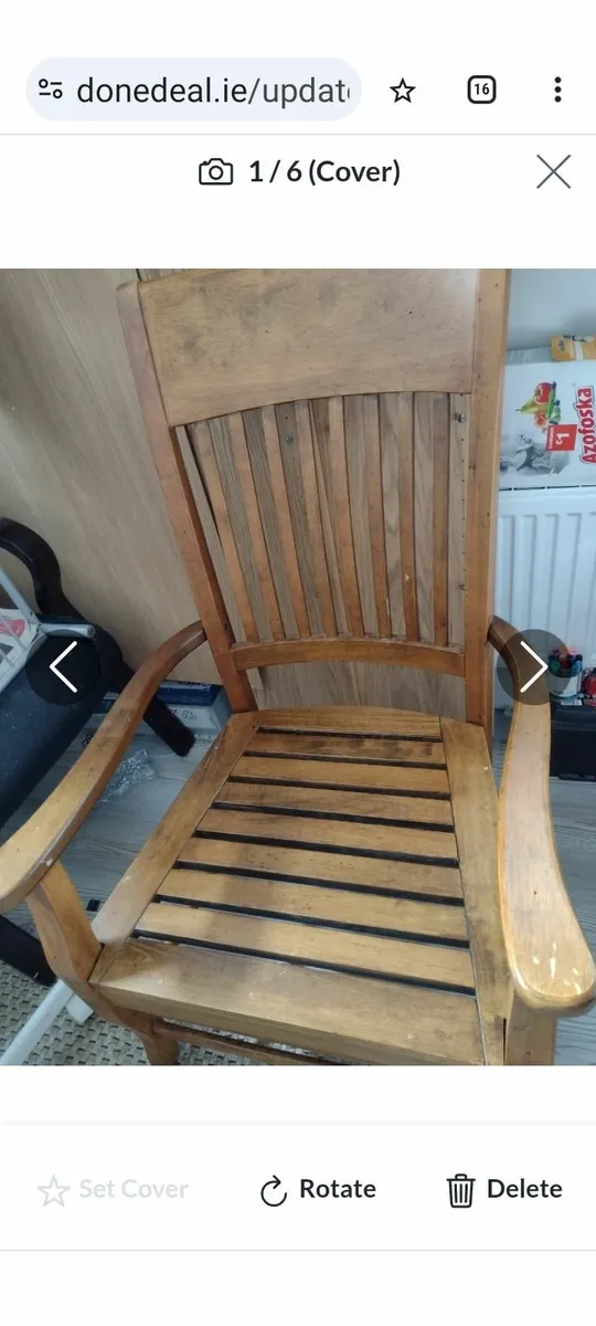 Wooden rocking chair - Image 1