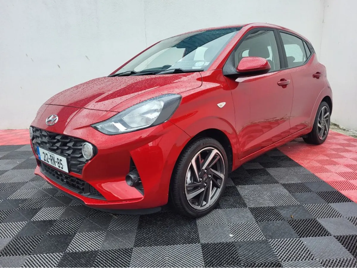 Hyundai i10 Classic 5DR - Image 2
