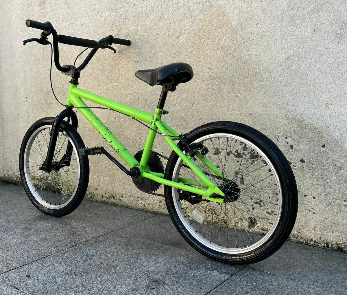 Boys bicycle 19"wheels - Image 2