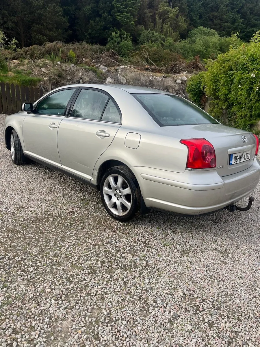 Toyota avensis - Image 1