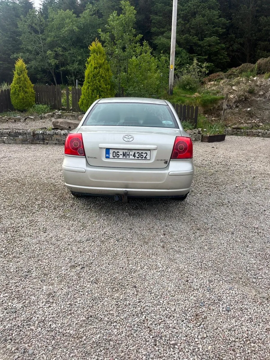 Toyota avensis - Image 2