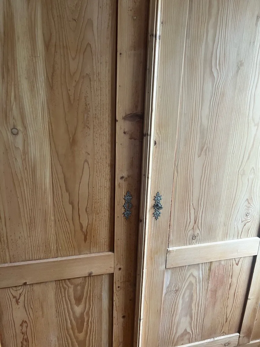 Pine wardrobe - Image 2
