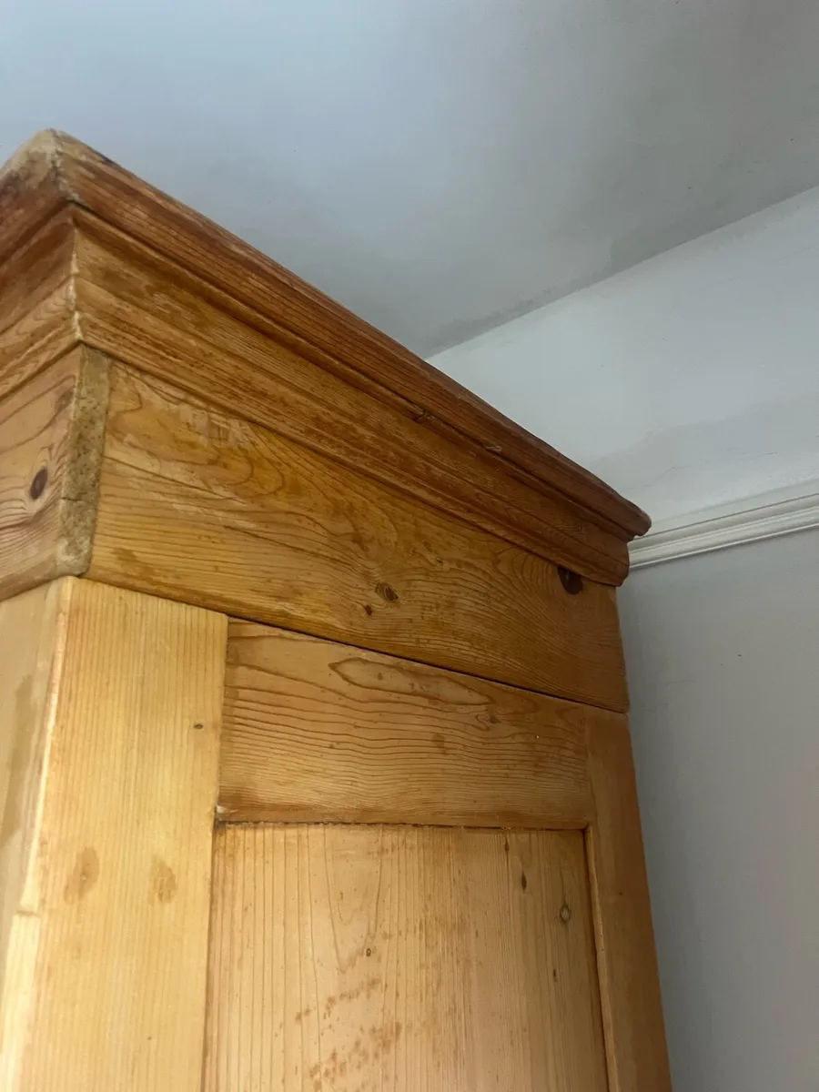 Pine wardrobe - Image 4