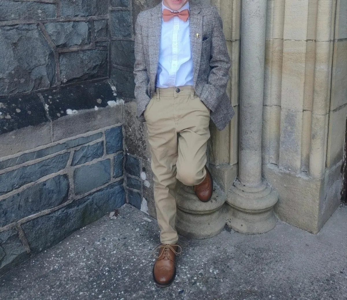 Boys Wedding/Communion Suit and Shoes - Image 3