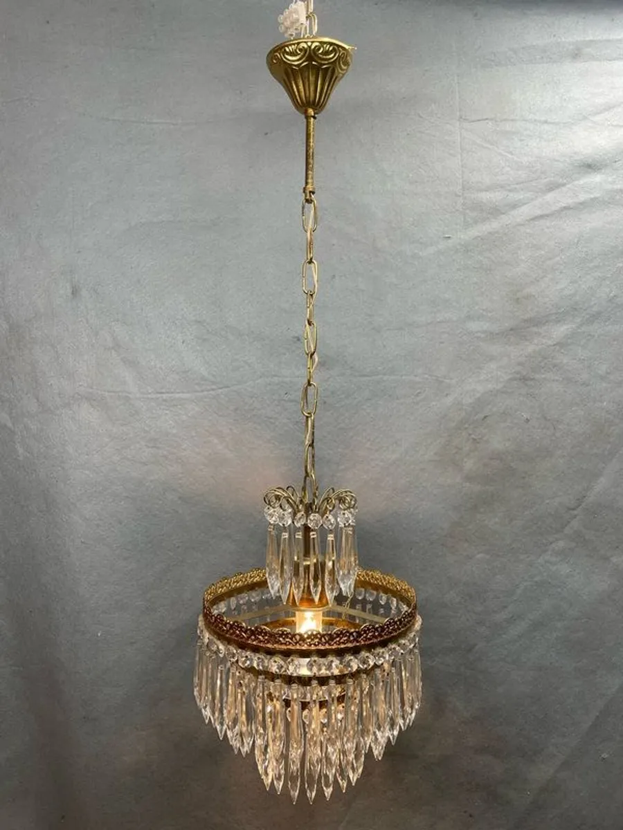 Fabulous Waterfall French Vintage Chandelier. - Image 3