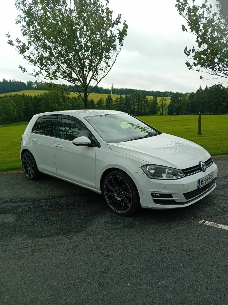 Volkswagen Golf 2015 - Image 2