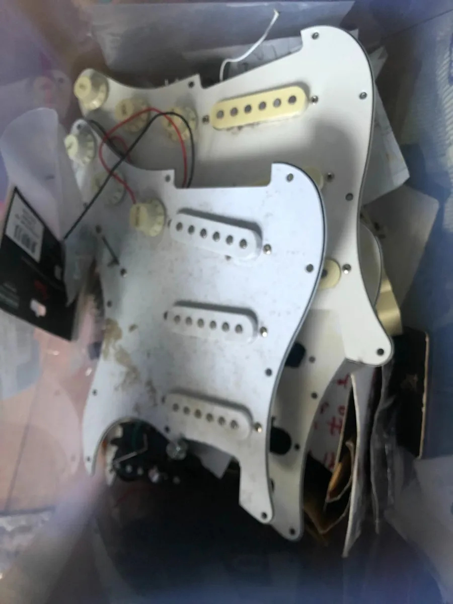 Squier Stratocaster Hardtail Body and Parts