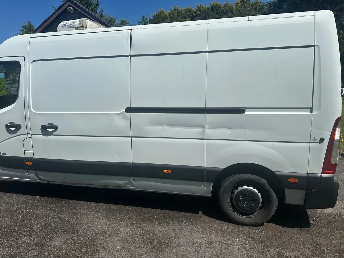 Renault Master 2016 - Image 4