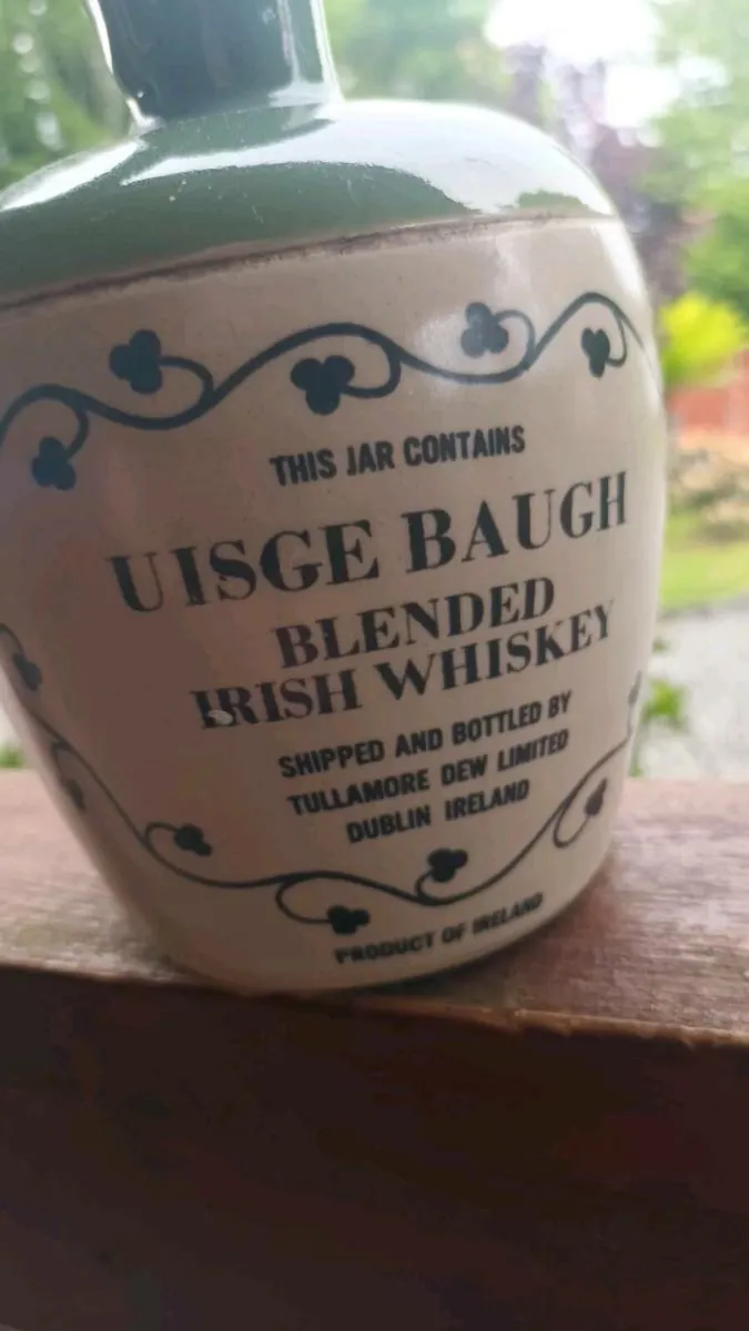 Tullamore Dew vintage bottle, D18 - Image 4