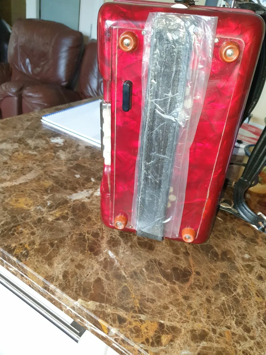 Paolo Soprani accordion C/C# - Image 2