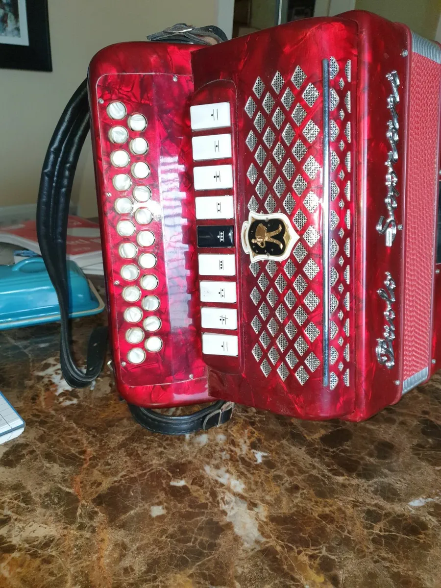 Paolo Soprani accordion C/C# - Image 1
