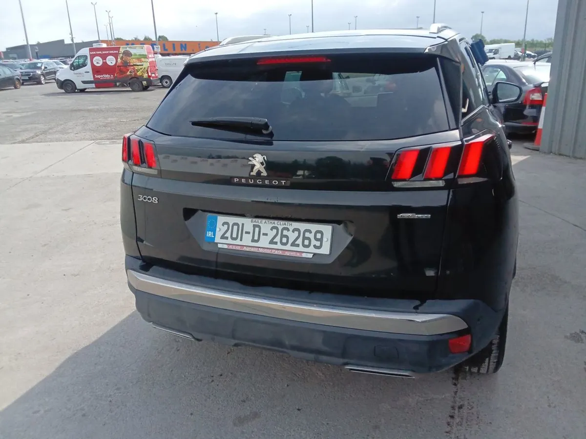 Peugeot 3008 Gt-line 1.2 130 Automatic - Image 4