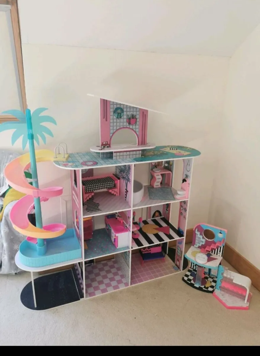 LOL OMG HOUSE & SHOP - Image 1