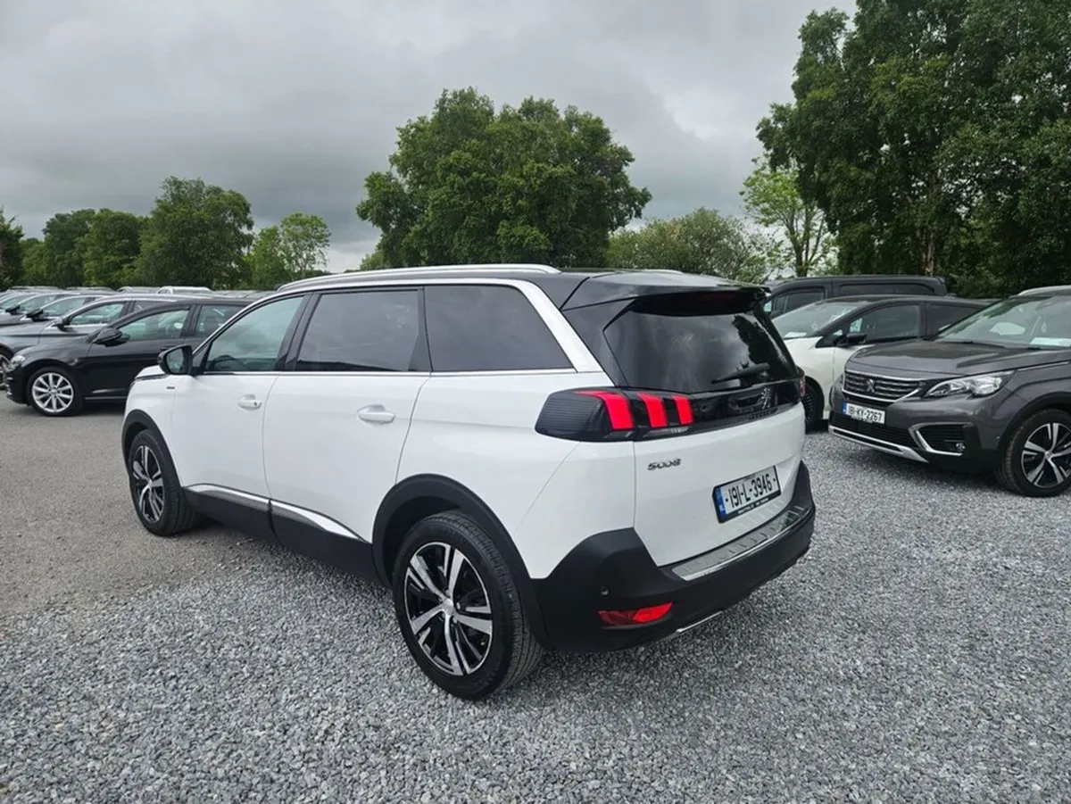 Peugeot 5008 GT Line Blue HDI 130HP 5DR 5DR - Image 4