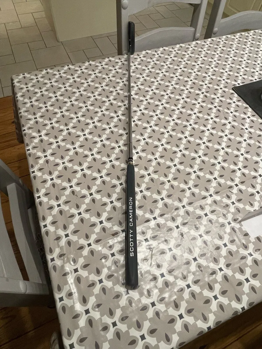 Scotty Cameron Coronado 34 inch classic Putter - Image 2