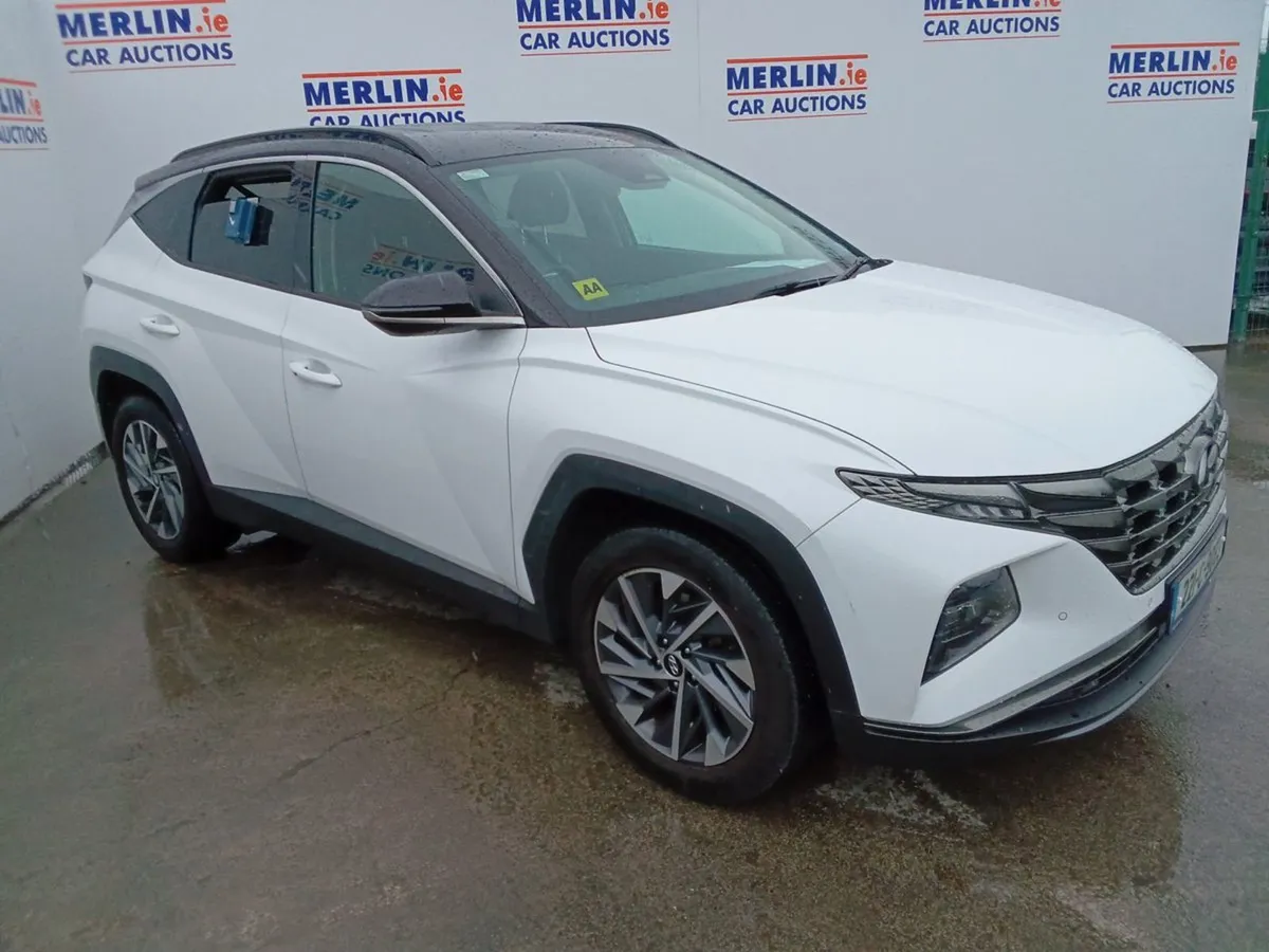 Hyundai Tucson Executive Plus 2tone 1598 - Image 3