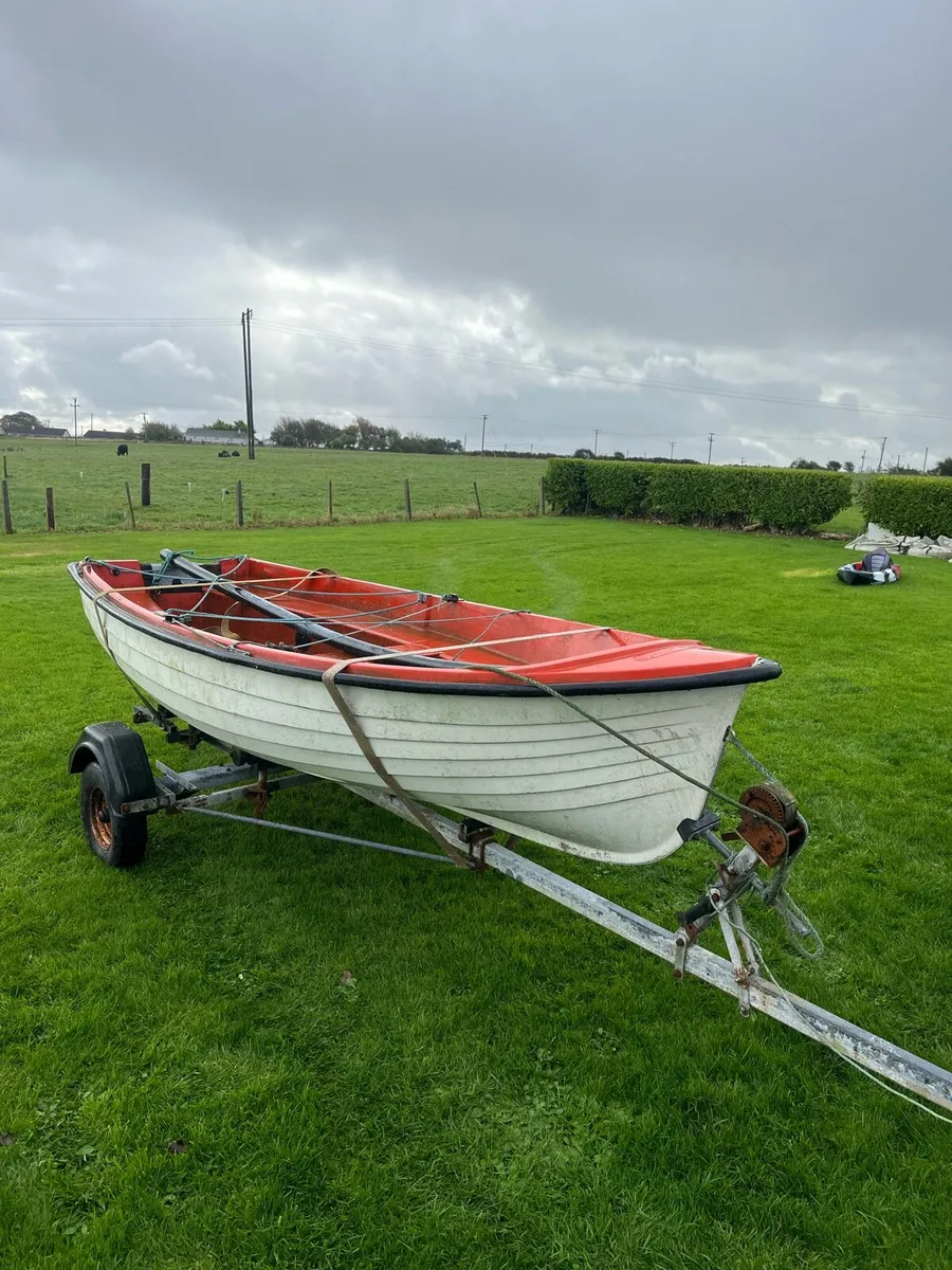 Boat & trailer - Image 3