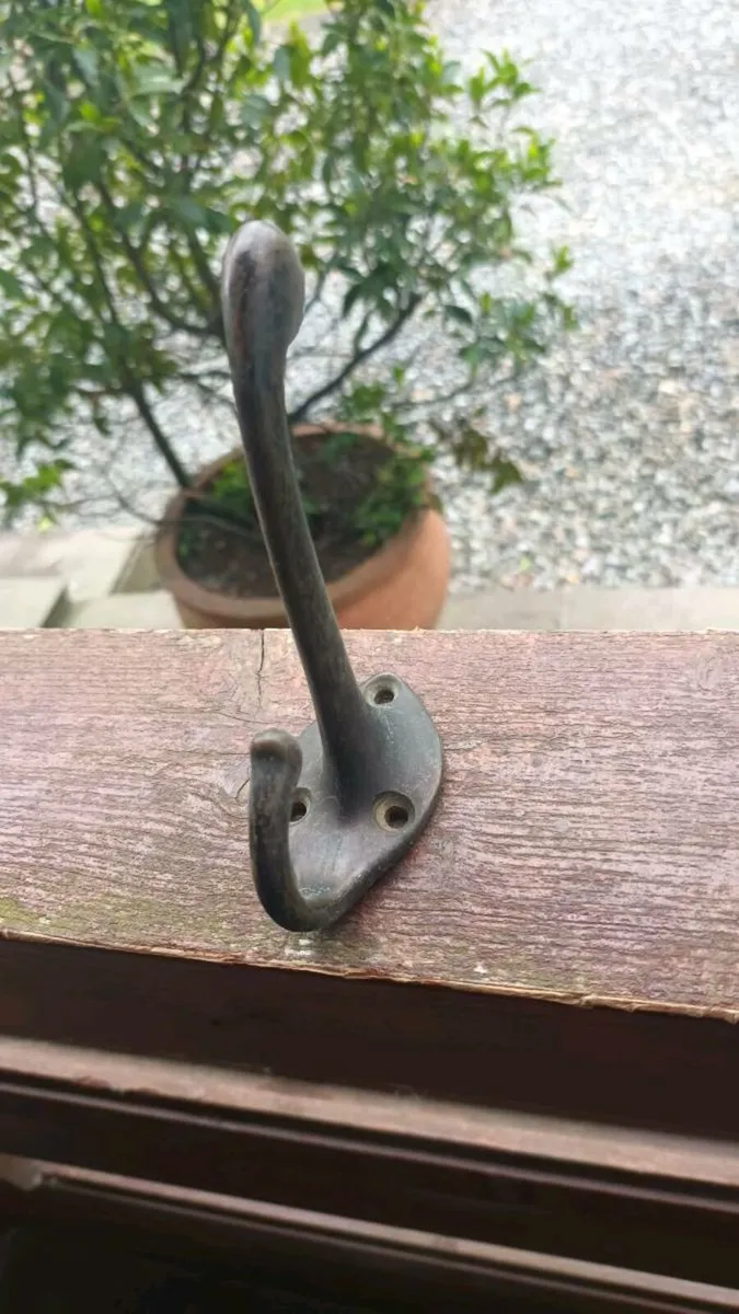 17 Dublin school clothes hooks, post 6e - Image 2