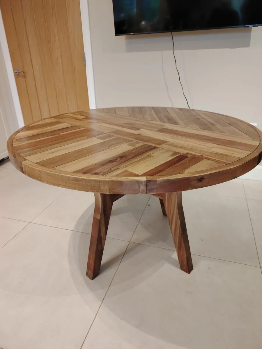 Kitchen/Dining table - Image 1