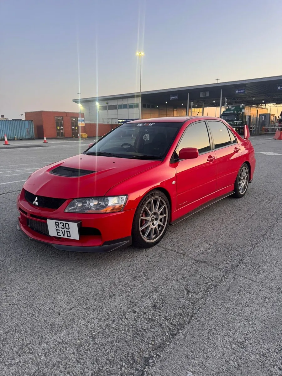 Mitsubishi Evo 9 fq360 - Image 1