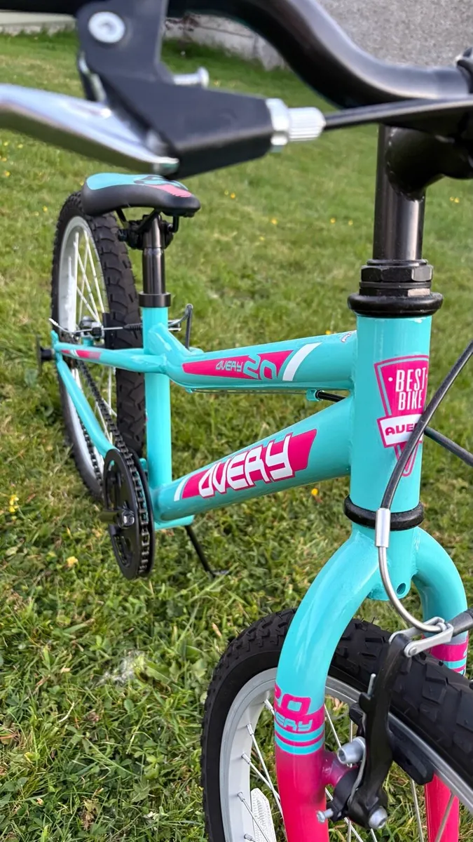 Kids Bike 20 inch wheels - Image 4