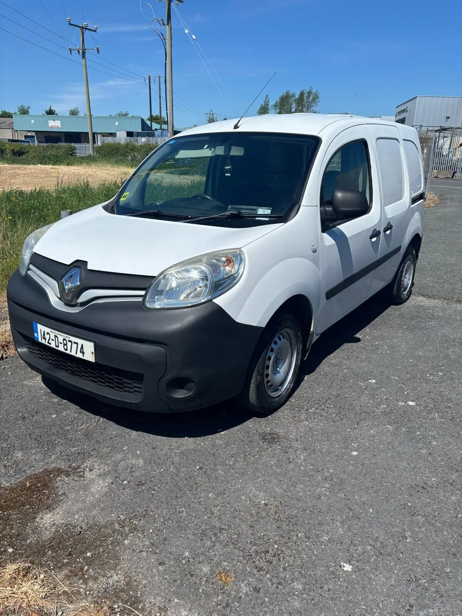 Renault Kangoo tax & test .. cheap - Image 1