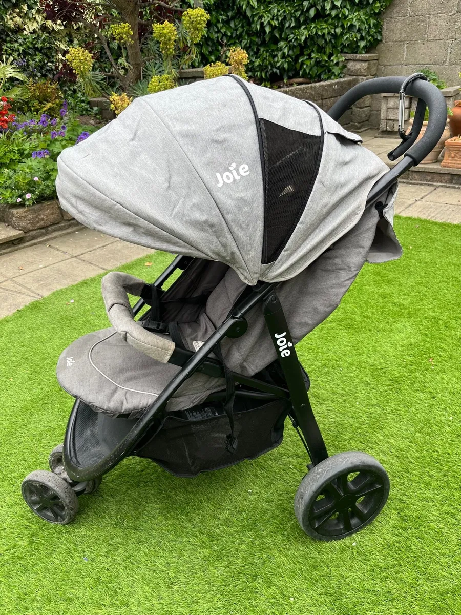 Stroller - Image 1