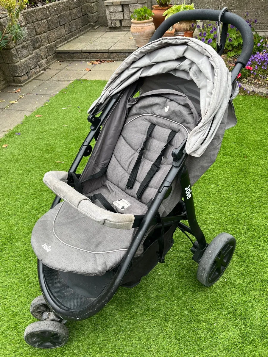 Stroller - Image 4