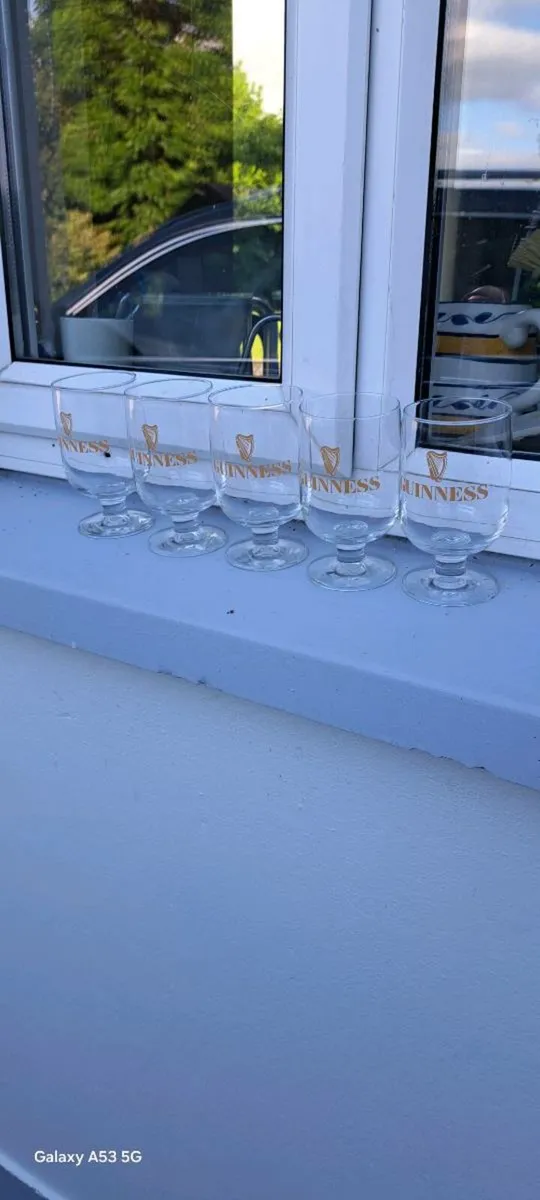 5 original  Guinness  half pint  glasses - Image 1