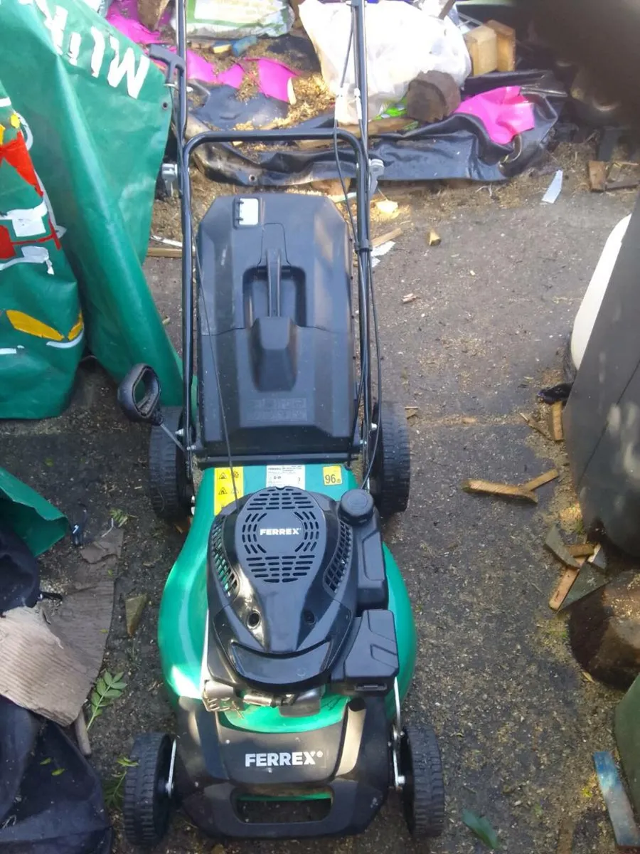 Lawn mower - Image 3