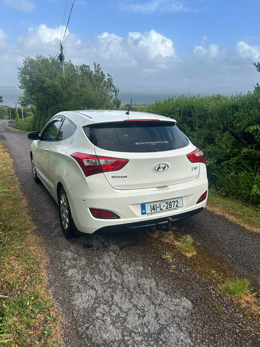 Hyundai i30 van - Image 3