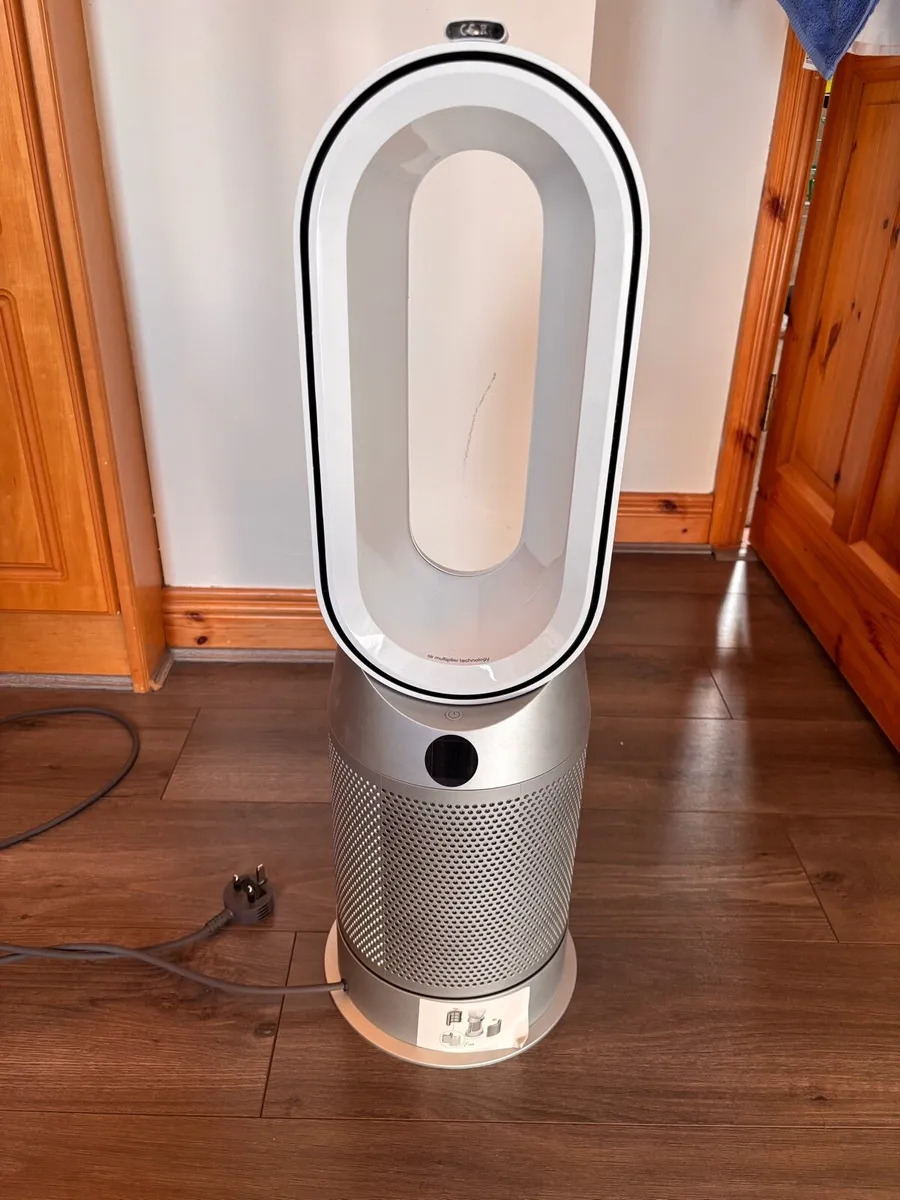 Dyson Hot & Cool Fan HP07 - Image 1