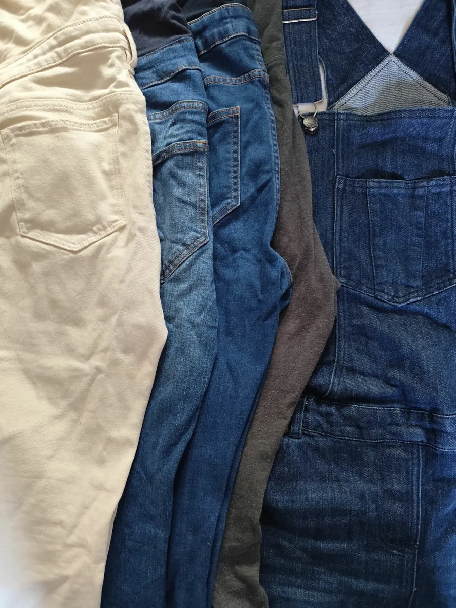 Maternity clothes bundle - Image 1