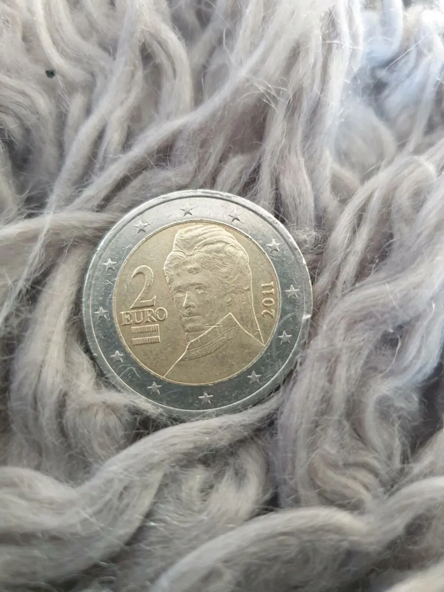 2 ..EUR .....COIN FOR SALE ....2011 - Image 1