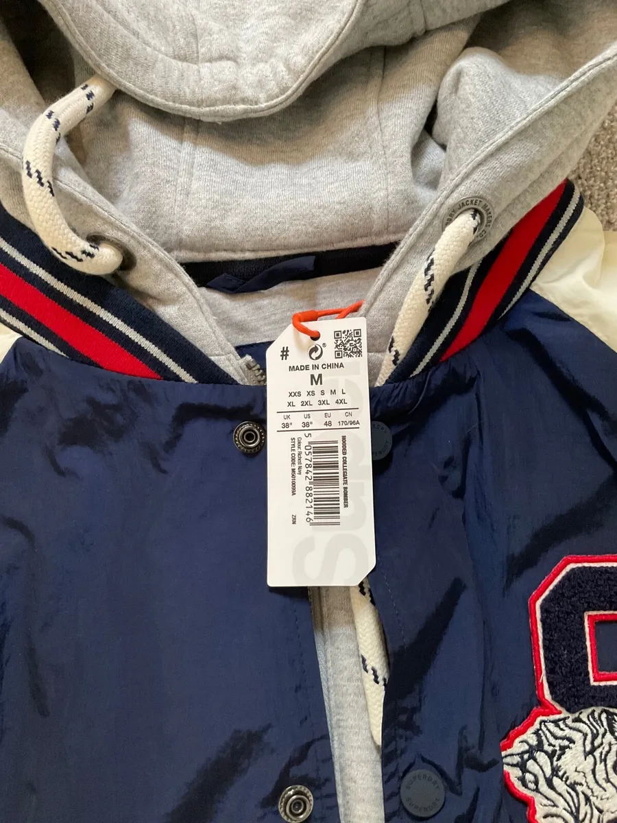 Superdry coat, size med, brand name - Image 2