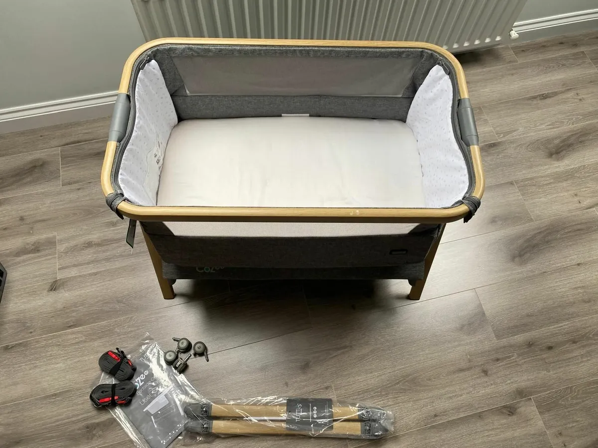 Tutti Bambini CoZee Cozee Beside cot / Co-sleeper - Image 1