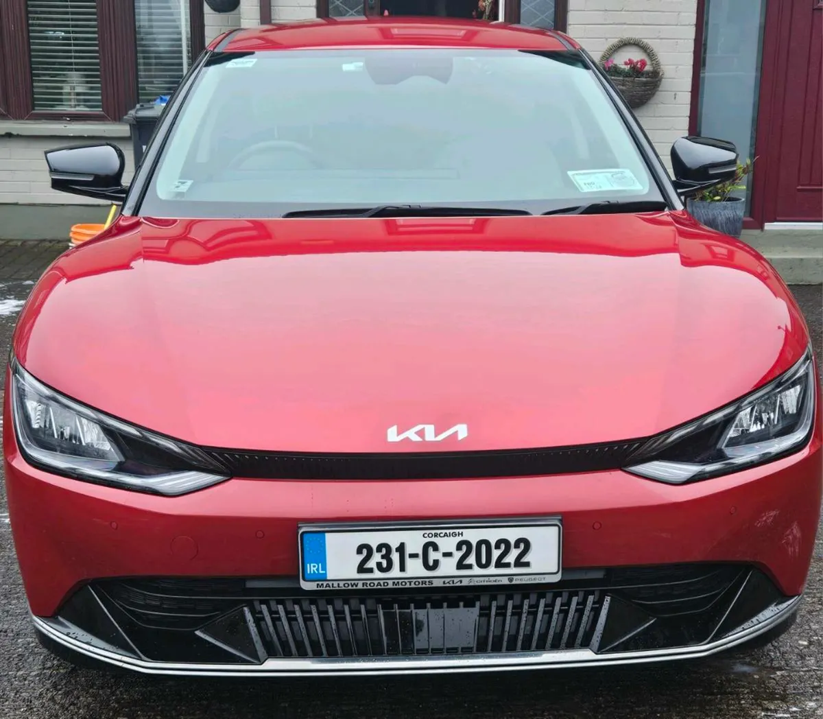 KIA EV6 - Image 1