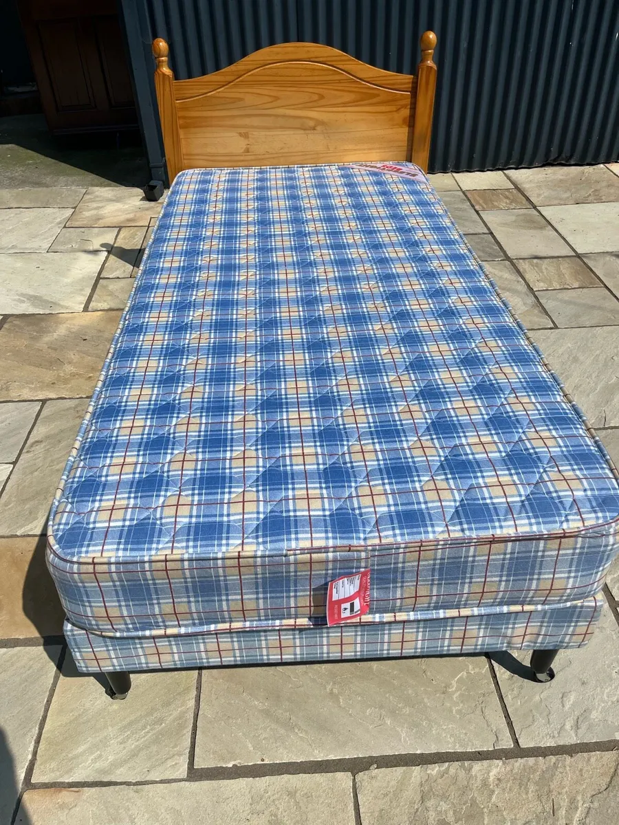 Single bed, mattress & headboard