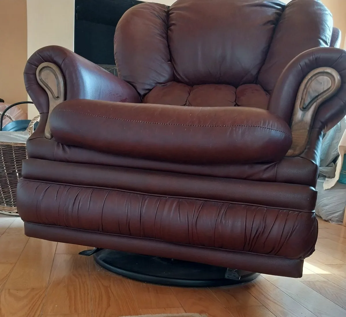 3 - 1- 1 Couch - Image 3