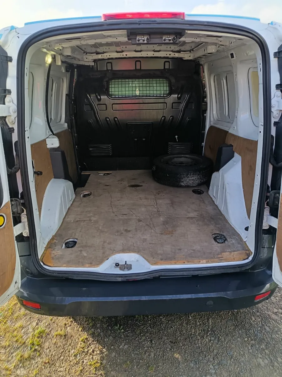 2016 Ford Transit  connect tested - Image 4