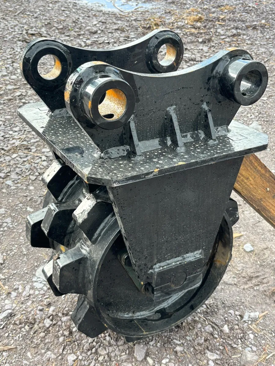 Compactor wheel 45mm 4/6 tonne - Image 3