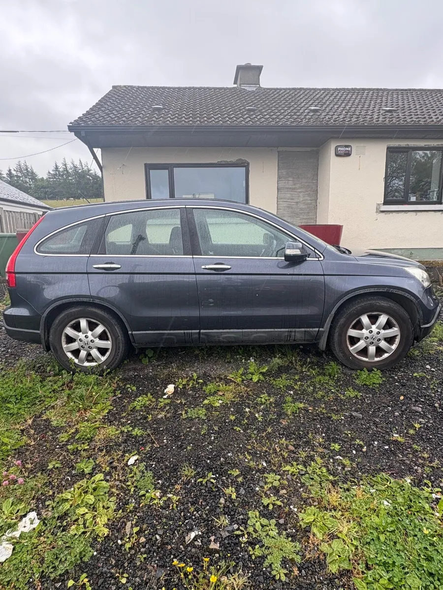 Honda CR-V 2007 for scrap - Image 3