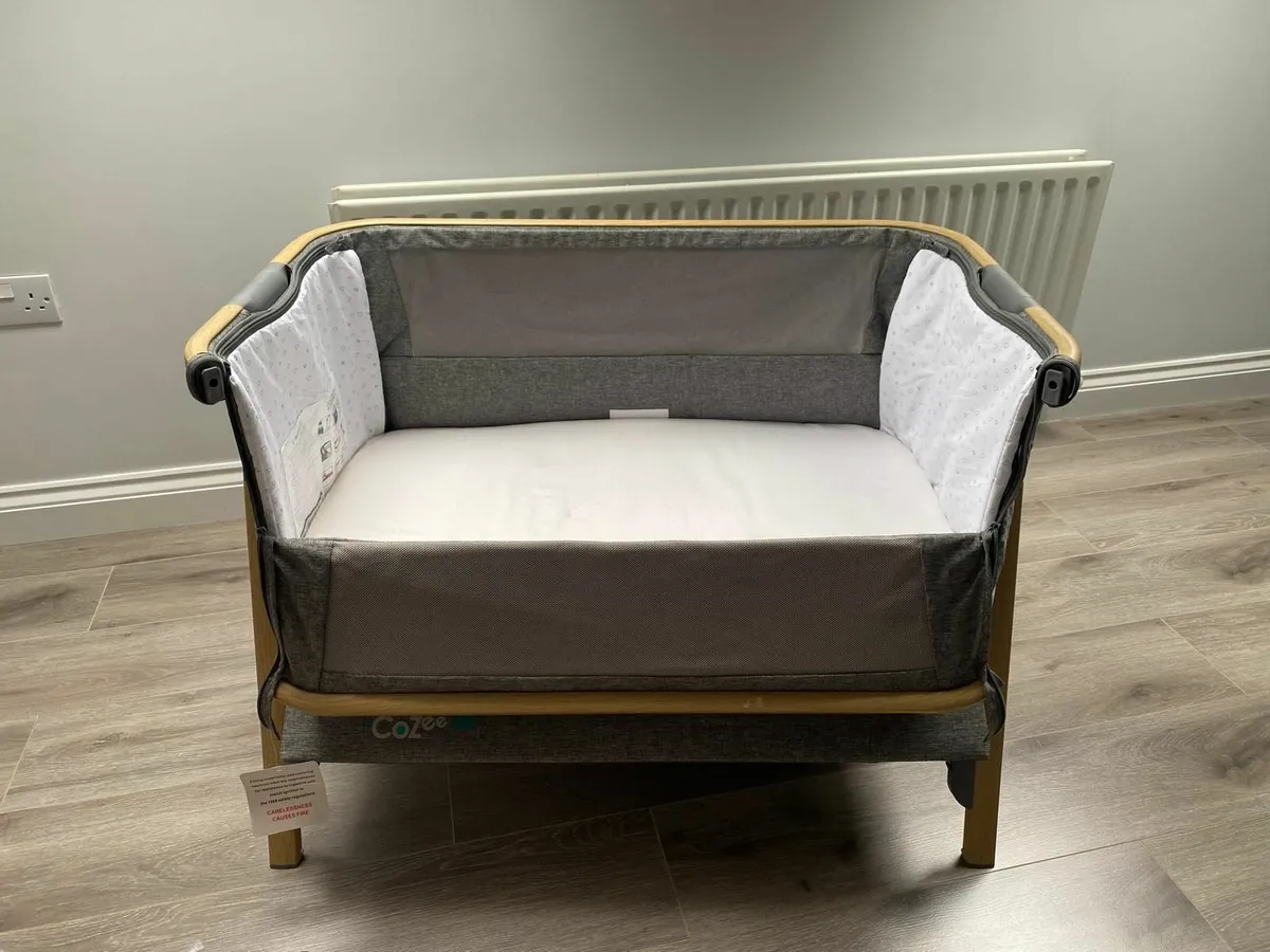 Tutti Bambini CoZee Cozee Beside cot / Co-sleeper - Image 1