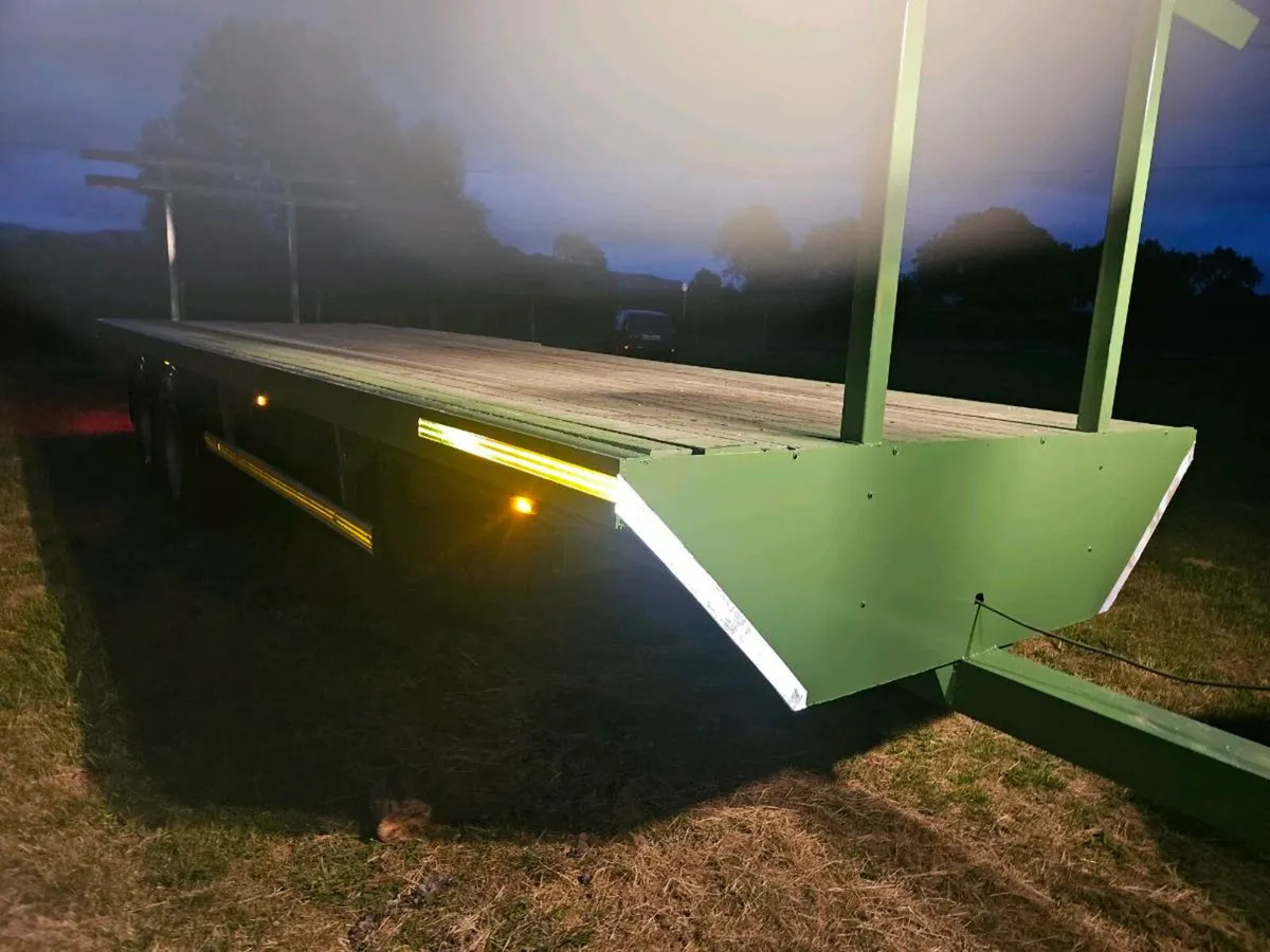 28ft trailer - Image 4
