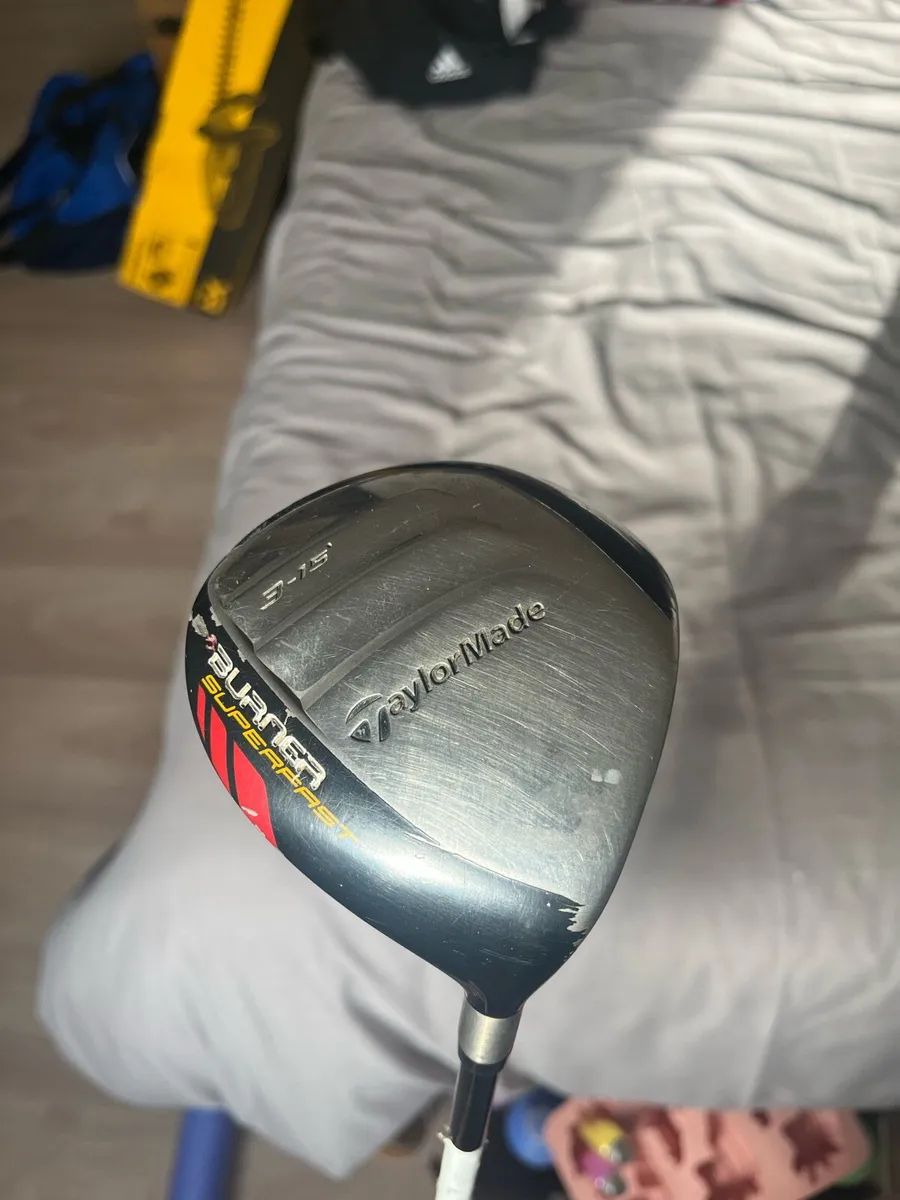 Golf club - Image 2