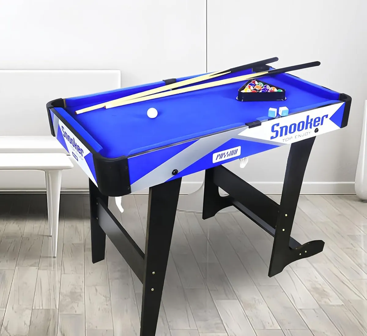 Pool table - Image 1