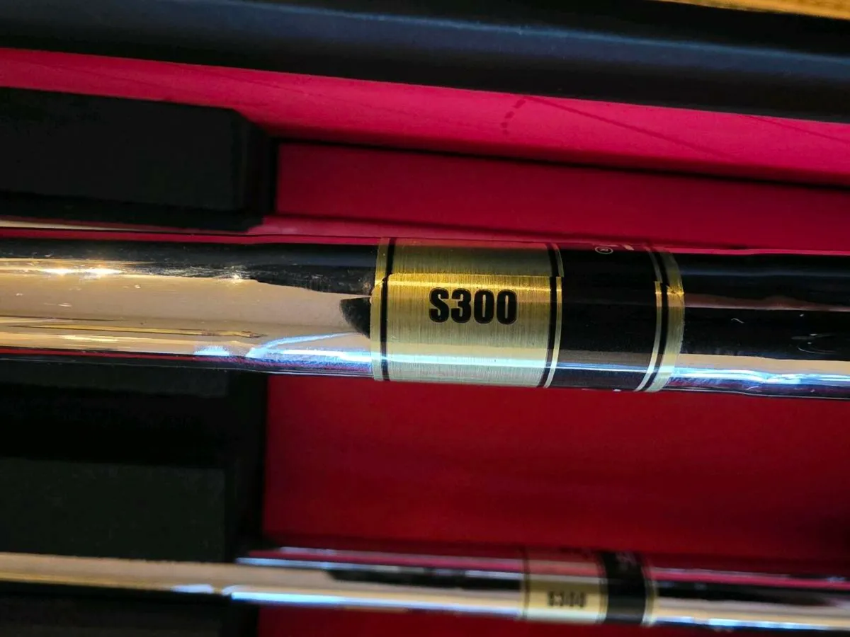 Tiger woods Irons - Image 3