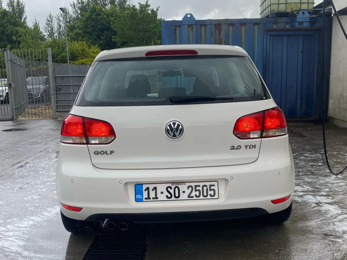 2011 VW GOLF MK6 2.0 TDI 6 SPEED - Image 4