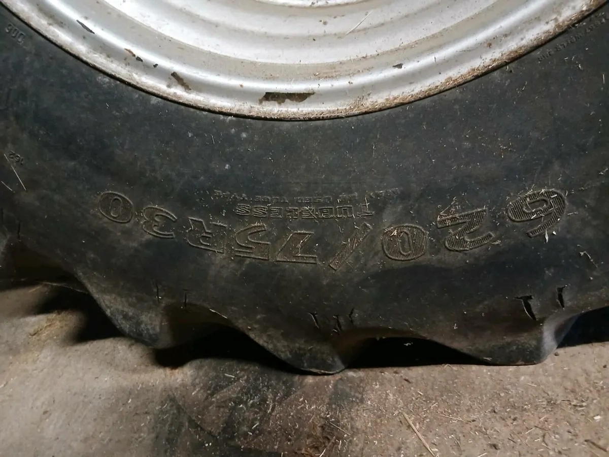 Tyres/ combine